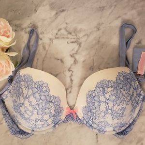 Victoria's Secret sexy blue bra